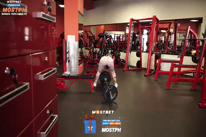 Gym'de bench press basan kızın bu sefer amına bench press bastılar